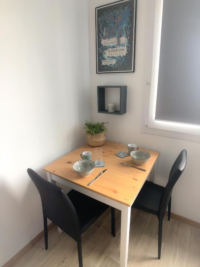 Lazur Du Dragon Apartment Calais Exterior photo